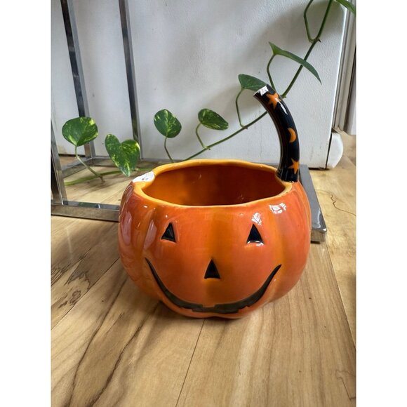 Ceramic Jack-o-Lantern Pumpkin Bowl – Halloween Décor - Picture 1 of 9